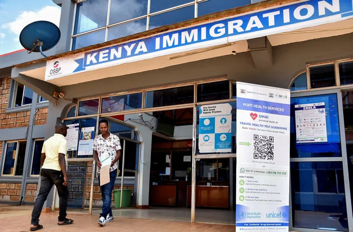 African nations agree to keep borders open despite Ebola outbreak