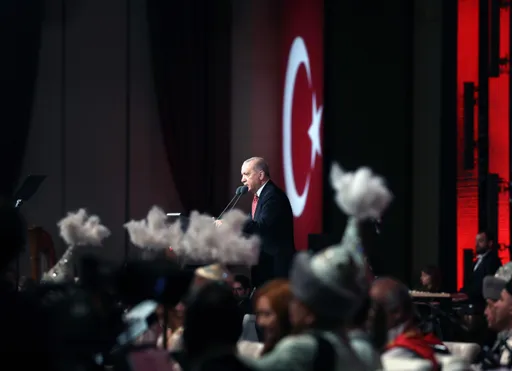 Erdoğan: Bota turkike do të përpiqet ta shndërrojë periudhën e ardhshme në "Shekullin Turk"