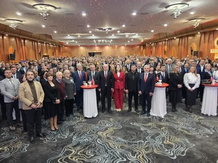 Përfaqësitë turke në rajon organizojnë pritje për 103-vjetorin e Republikës së Türkiyes