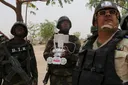 États-Unis-Cameroun: 35 millions de dollars d’aide militaire en échange de l’accueil de migrants ex