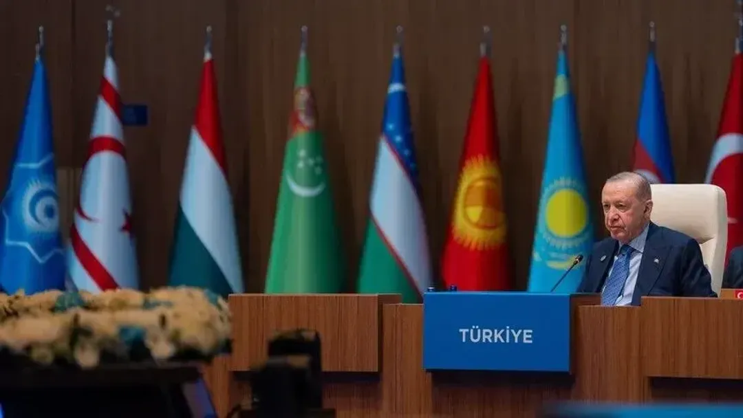 Presidenti Erdoğan thekson rëndësinë e forcimit të lidhjeve mes Türkiyes dhe Turkmenistanit