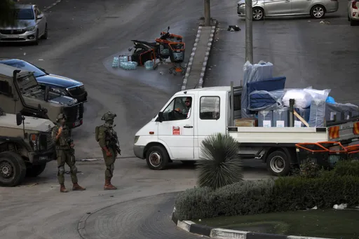 Palestinian wounded, two arrested in attacks on olive pickers across occupied West Bank