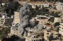 في اليوم الثامن للعدوان.. جيش الاحتلال يفجّر منزلَي فلسطينيَّين بالخليل جنوبي الضفة