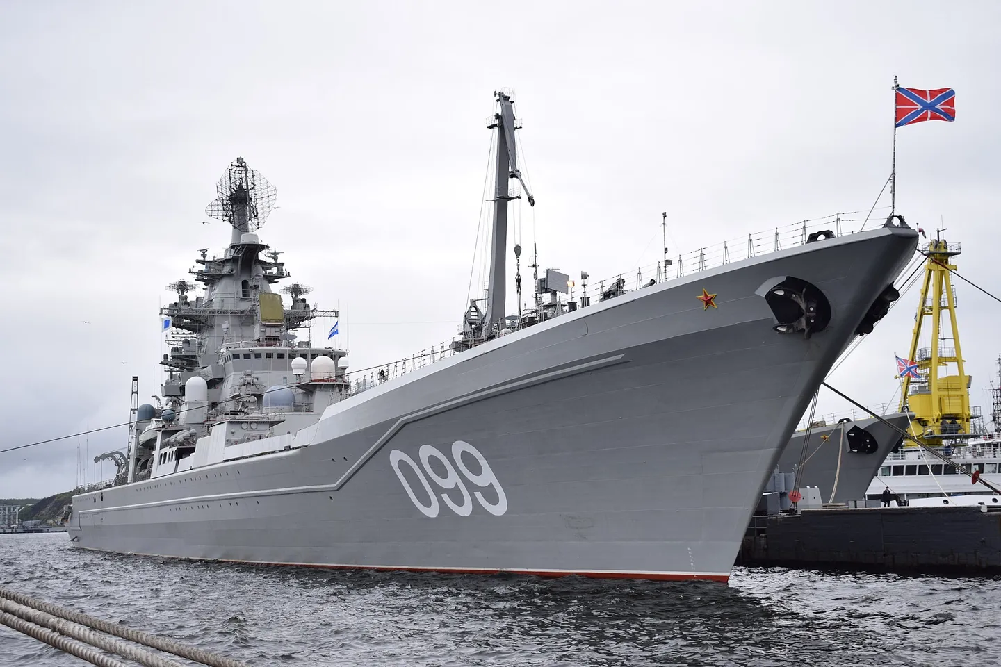 Самый мощный крейсер российского флота отправят на металлолом