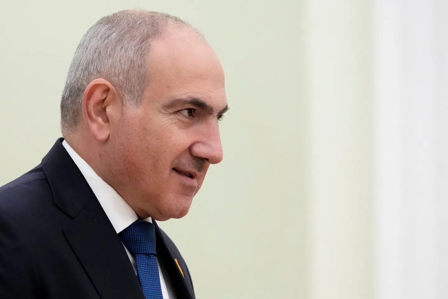 Ο Πασινιάν δήλωσε ότι ελπίζει το γρήγορο άνοιγμα του σιδηροδρόμου Αρμενίας-Τουρκίας