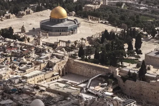 Israel briefly shuts Al-Aqsa gate for 'military drills'
