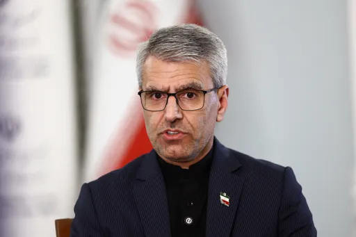 ئىران: «مۇزاكىرىلەردە ئالدىمىزدىكى ھەپتىلەر ياكى ئايلاردا ئېنىق بىر بىر نەتىجىگە ئېرىشىش كۈتۈلمەيدۇ»