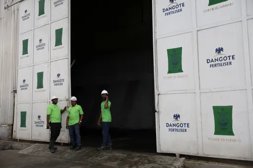 Dangote Refinery don start dey load petrol again for Naira