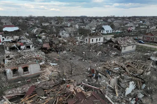 Rusia dhe Ukraina shkëmbejnë sulme me rreze të gjatë veprimi, vriten civilë nga të dyja palët