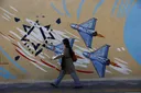 امریکا پر 'ایراني رادار سایټونو' بریدونه کړي؛ ټرمپ وايي تهران یوازې ۲۲ سلنه توغندي لري