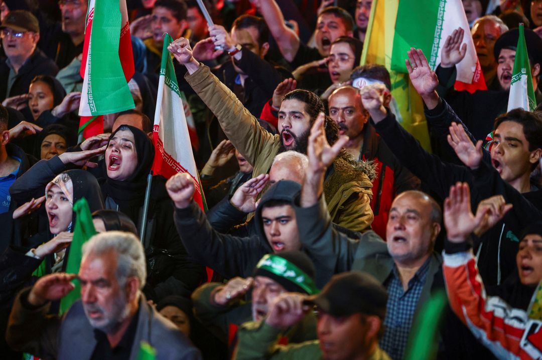 "لن نبرم اتفاقاً تحت التهديد".. الحرس الثوري الإيراني يحذّر من استمرار تهديدات ترمب