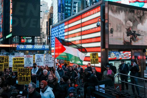 Les demandeurs de la carte de résident américain pénalisés pour leurs opinions pro-palestiniennes