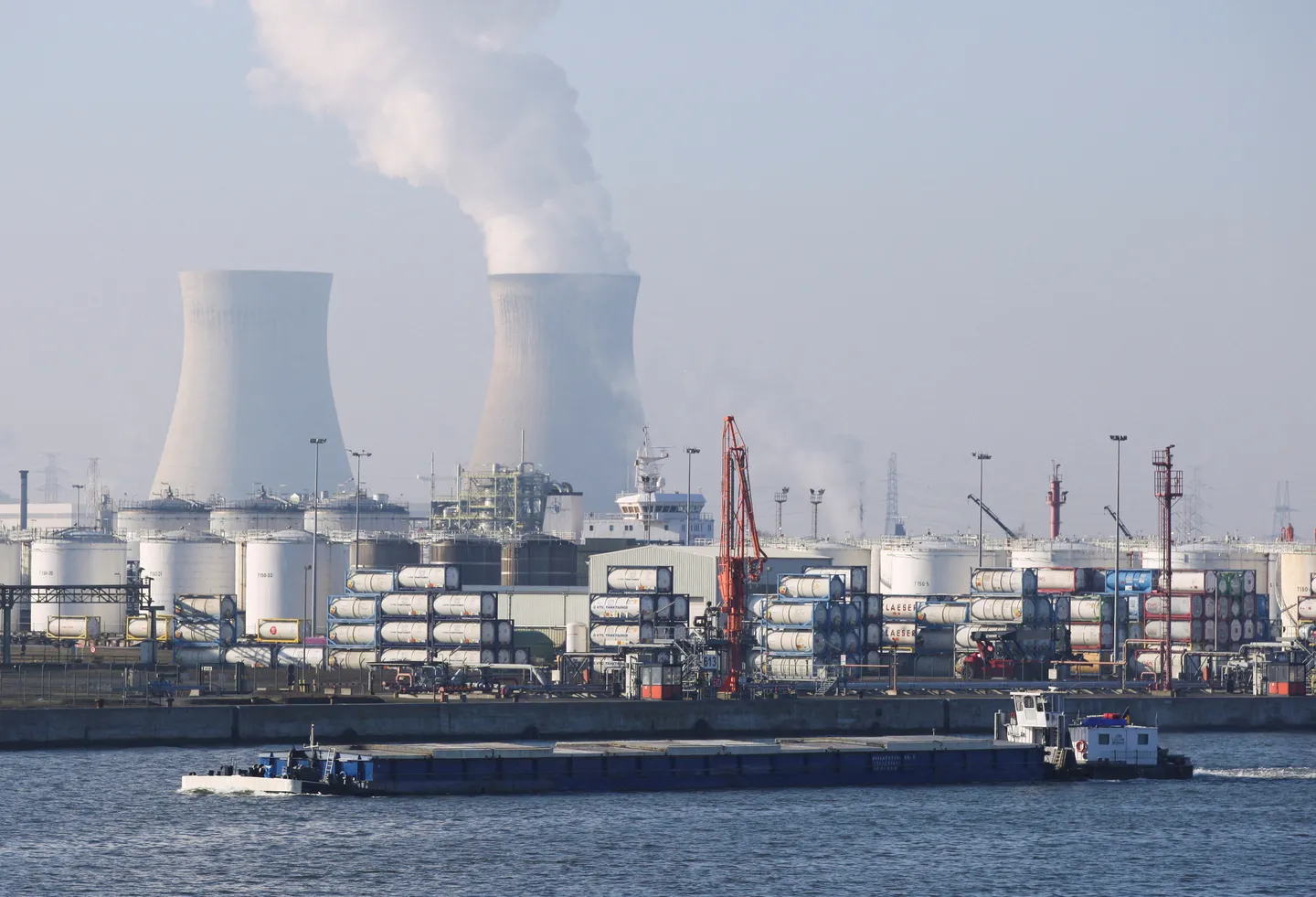 Groen licht voor Vlaamse havens: akkoord maakt einde aan miljoenenstrop door loodsenacties
