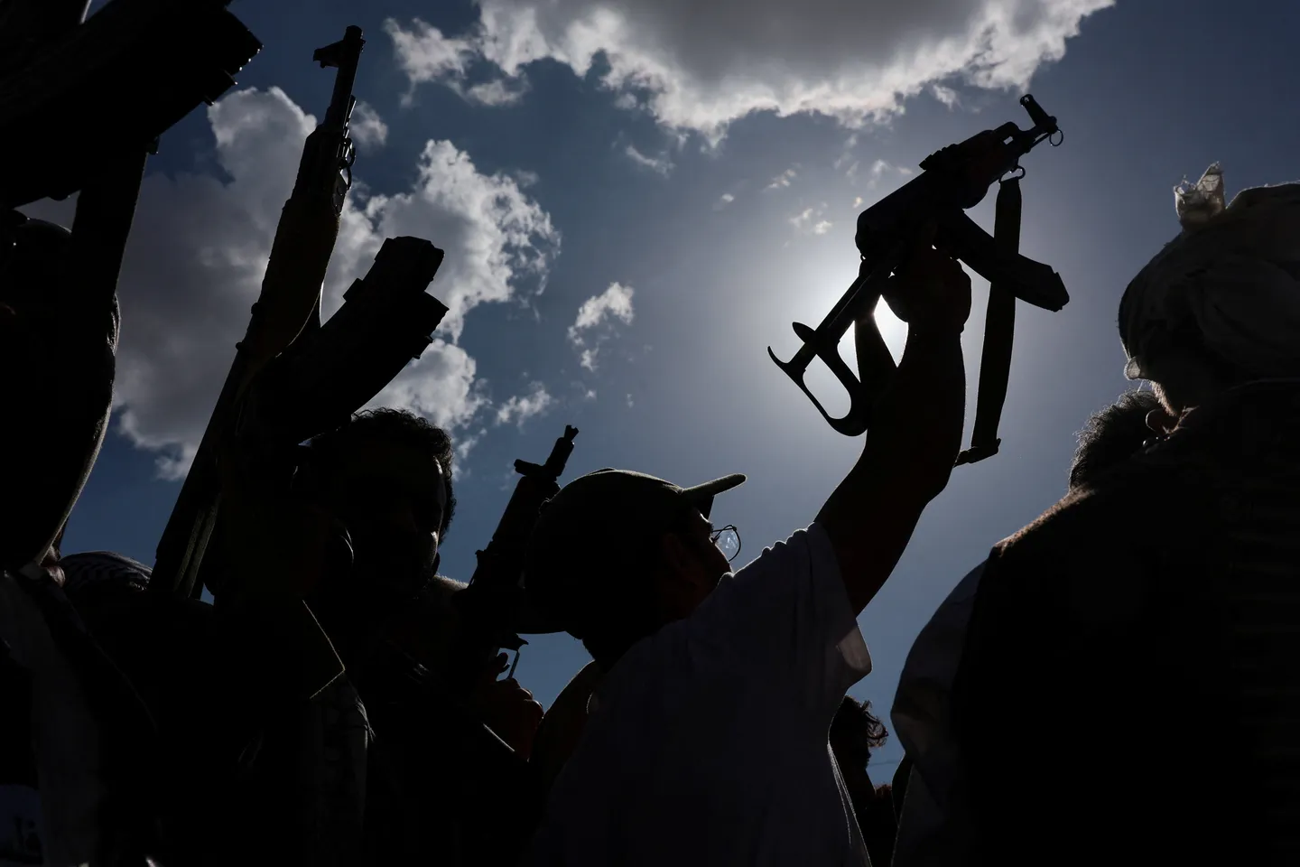 G7 ministers urge Iran to halt support for Houthis in Yemen