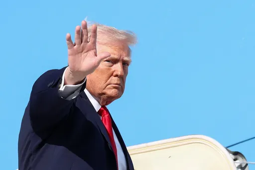 Trumpi mbështet projektligjin për ta bërë të përhershme orën verore në ShBA