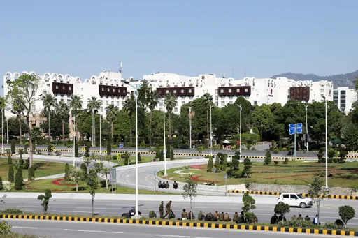 Pakistan invites Iranian negotiators to Islamabad amid renewed diplomatic push