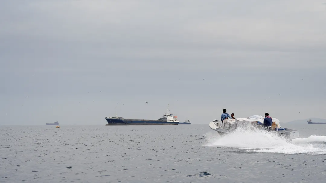 Iran shuts Hormuz, strikes Gulf states after US attacks
