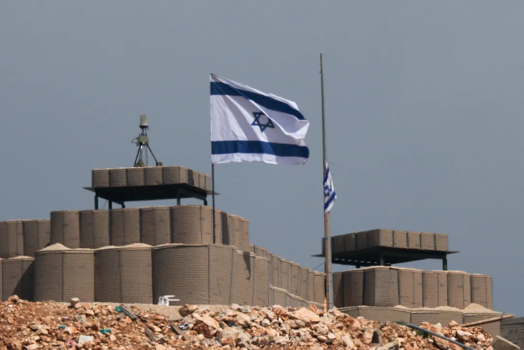 Israel proyecta una nueva "zona de seguridad" de hasta 4 km en Líbano mientras mantiene ataques