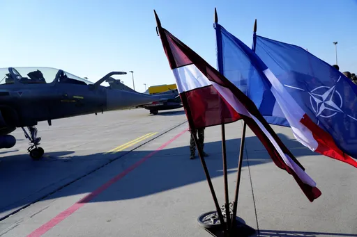 Lettország: a NATO vadászgépei lelőttek egy drónt, ami megsértette a légterüket