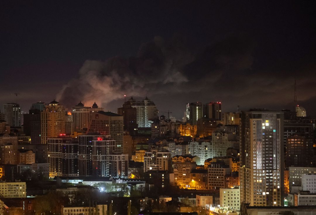 Photo: trtworld.com Russian missile strike in Kyiv