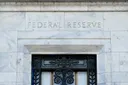 Fed naikkan kadar faedah kali pertama sejak 2023, Trump bantah