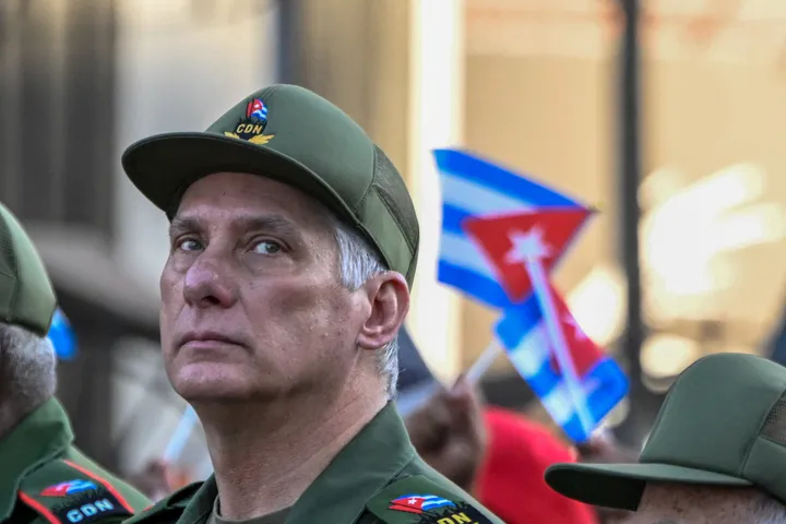 Cuba alerta sobre un “baño de sangre” si EE.UU. ataca y reivindica su derecho a legítima defensa