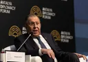Colonialisme: Lavrov accuse Macron d' "évaluer les pays selon ses propres standards"