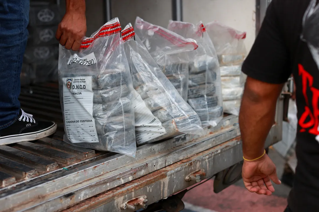 Spaanse en Nederlandse politie rollen omvangrijke drugsbende op in Málaga