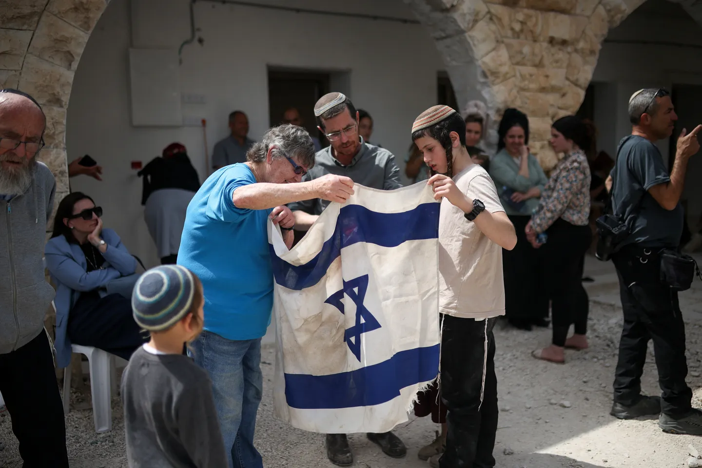 Israel approves tax incentives for illegal settlements in occupied West Bank