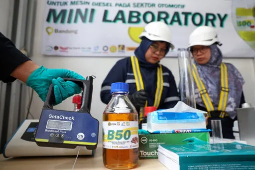 Indonesia target hentikan impor BBM solar lewat implementasi B50 mulai Juli 2026