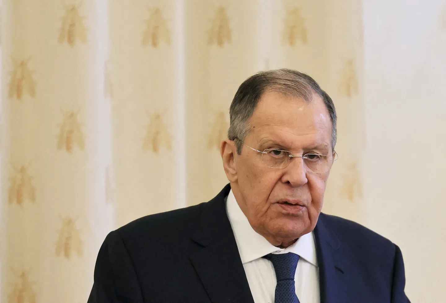 Llavrov: Moska nuk do të pranojë armëpushim në Ukrainë për hir të bisedimeve të paqes