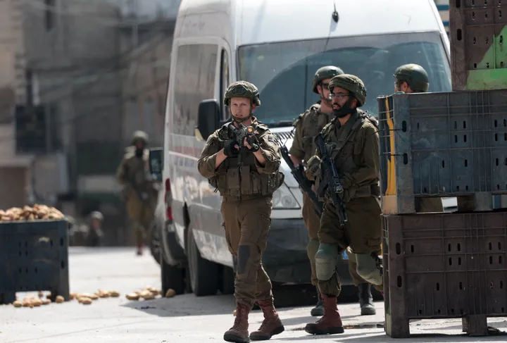 Israel kills Palestinian near Ramallah in occupied West Bank