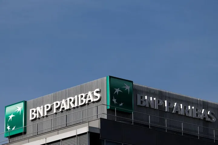 Affaire des “biens mal acquis”: le PNF veut poursuivre BNP Paribas et treize proches du clan Bongo