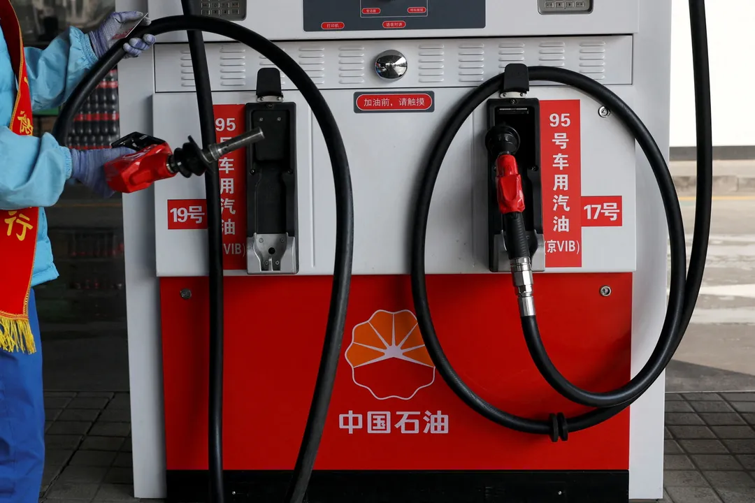 Tensions au détroit d’Ormuz: le Brent dépasse les 110 dollars