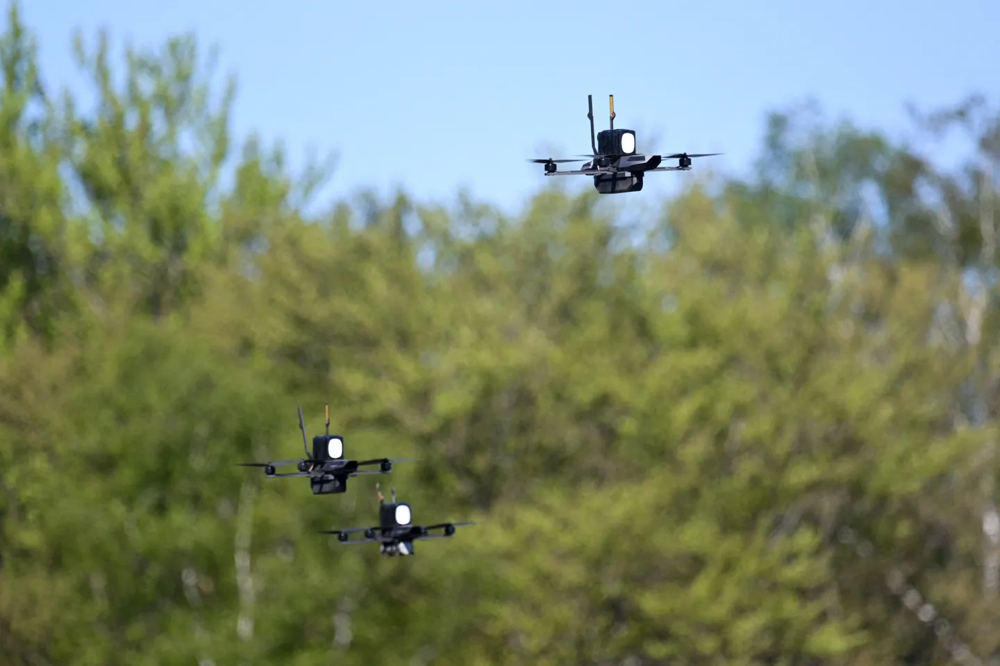 Koerswijziging bij Nederlandse Defensie: Krijgsmacht zet vol in op wendbaarheid en drones