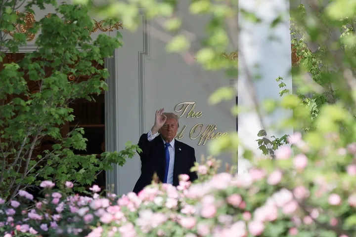 Trump mulls final sign-off on proposed Iran deal