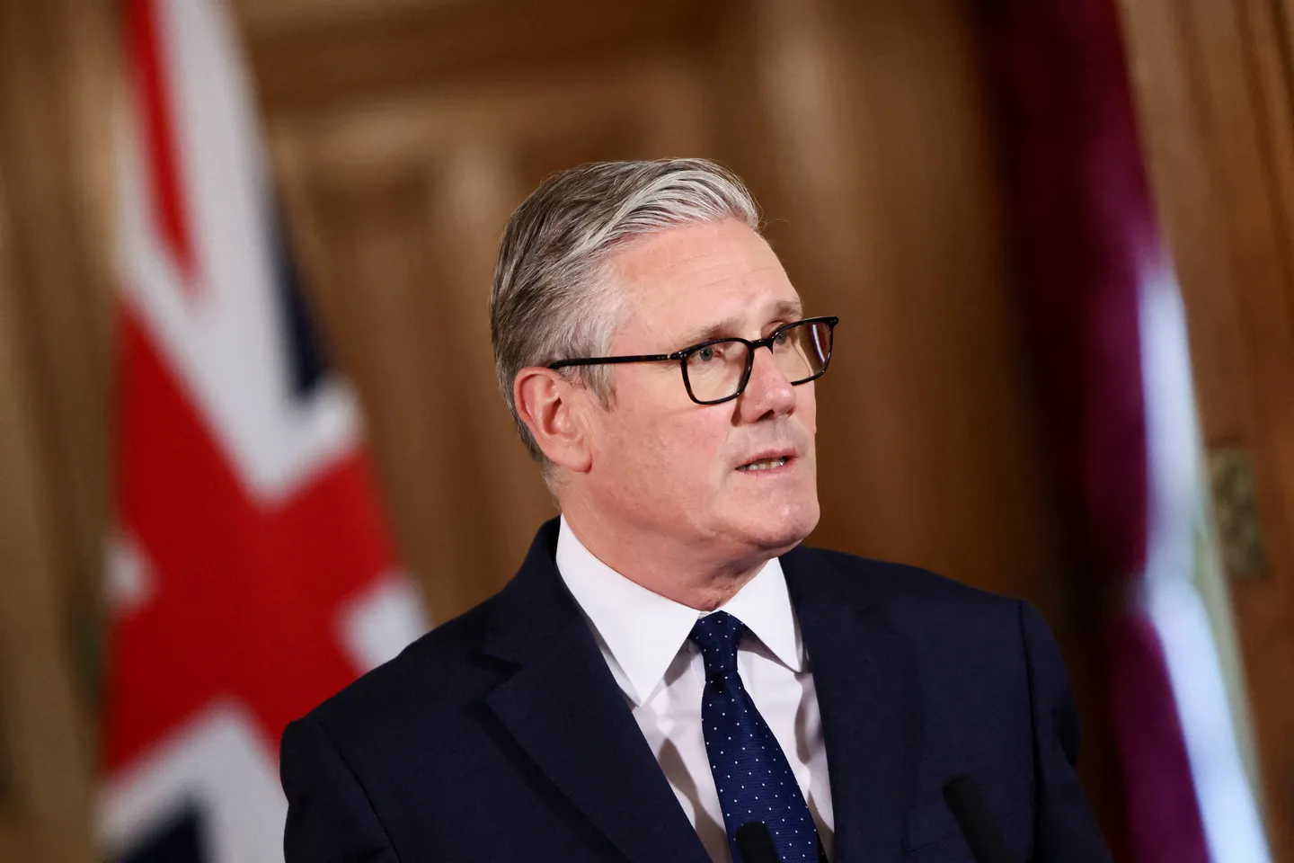 Starmer refuses to step down after Labour loses ground in English local elections