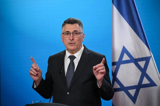 Le ministre israélien des Affaires étrangères rompt tout contact Kaja Kallas