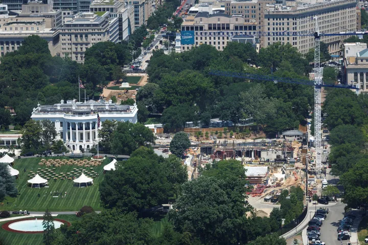 US Supreme Court allows White House ballroom construction for now