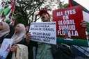 Ratusan aktivis Global Sumud termasuk sembilan WNI yang 'diculik' dibawa ke Israel