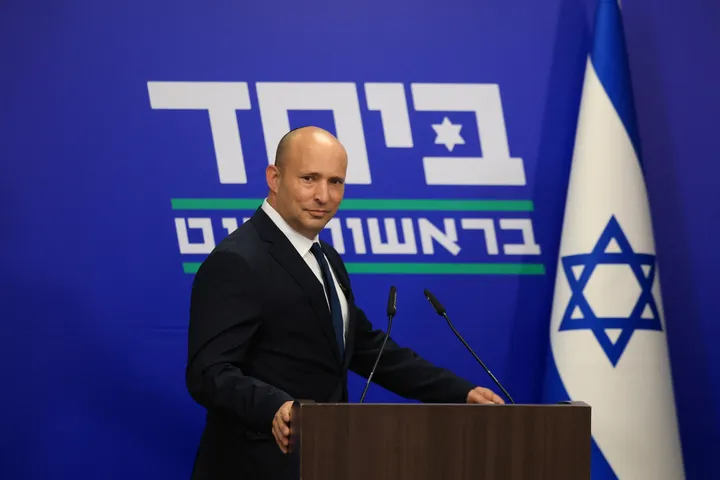 בנט מאותת על נכונות לוותר על הנהגת הממשלה ביום שאחרי נתניהו