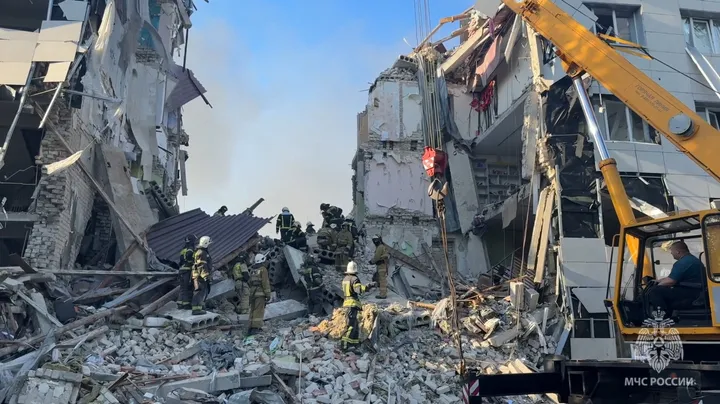 Putin accuses Ukraine of 'deliberately' bombing Luhansk dormitory