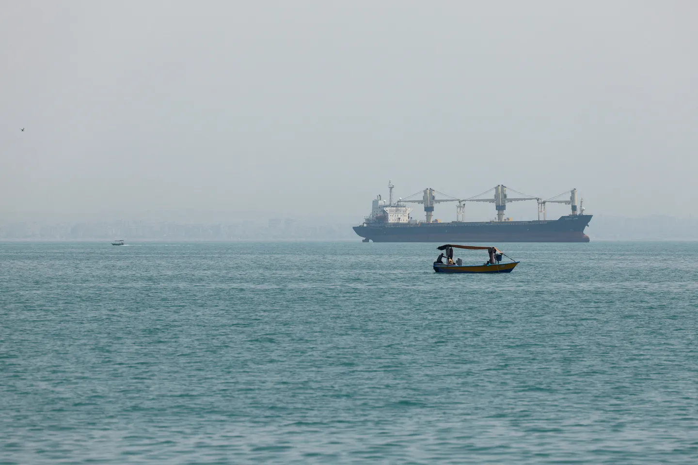Iran accuses US of undermining Tehran's authority over Hormuz