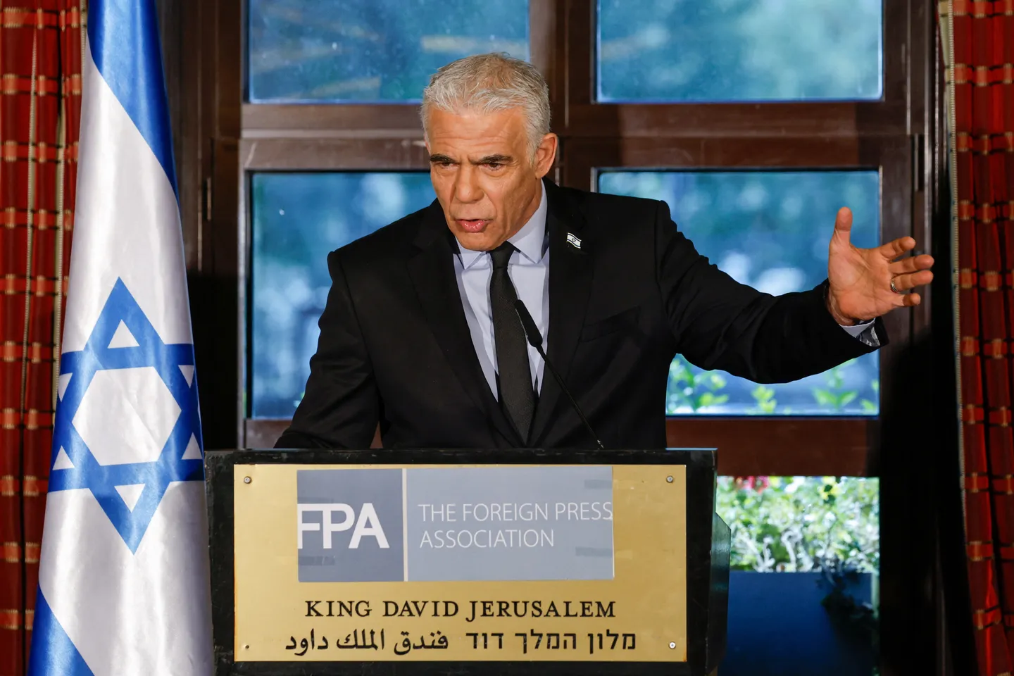 לפיד לאחר פגישה עם ראש השב"כ: "אין שום סיכון או ערעור על תוצאות הבחירות"