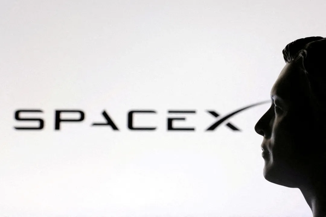 Come si è inserita SpaceX nel Dipartimento della Difesa degli Stati Uniti?