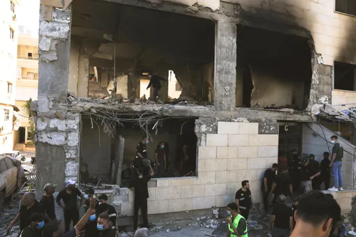 Israël frappe Beyrouth