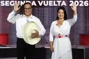 Perú vuelve a decidir su destino voto a voto en una elección marcada por la incertidumbre