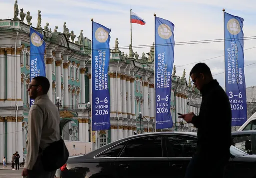 Украински дрон предизвика пожар на нафтен терминал во Санкт Петербург