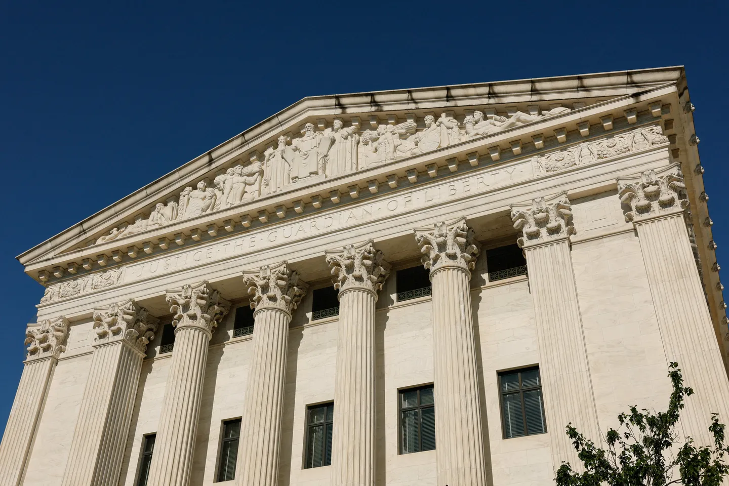 US Supreme Court rebuffs Missouri's push to use Trump-backed House map