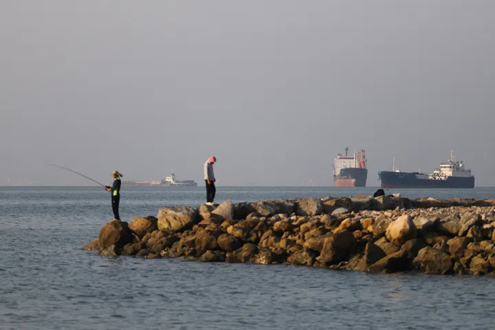 Во американските напади над Иран погодени цивилни постројки за питка вода